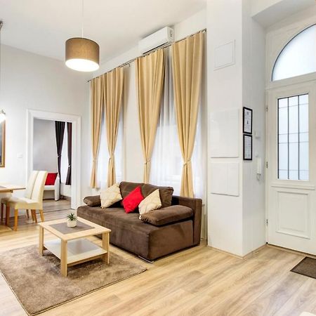 Standard Apartment By Hi5 - Weiner Leo Budapest Esterno foto