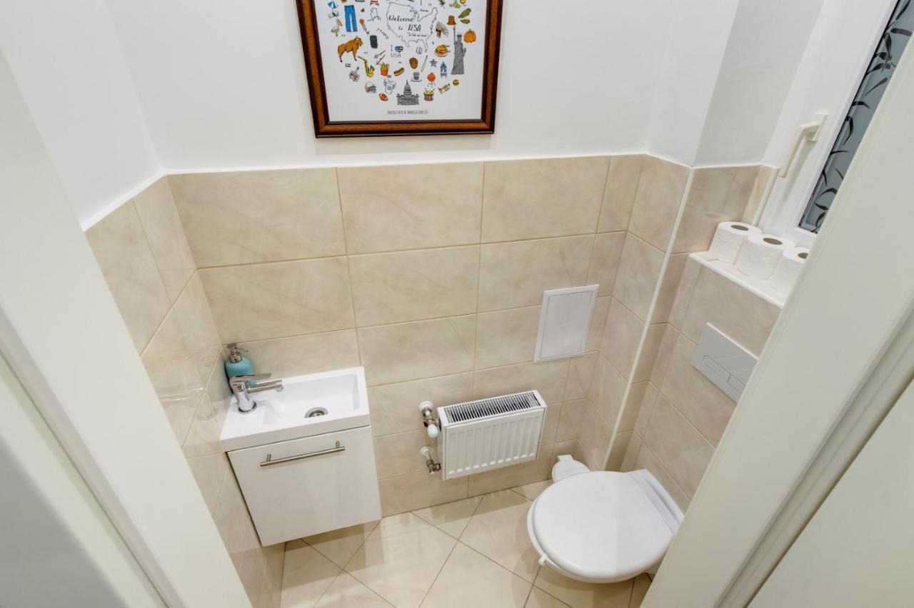 Standard Apartment By Hi5 - Weiner Leo Budapest Esterno foto